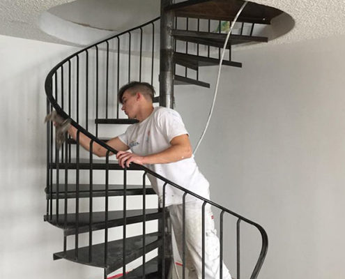 refinishing metal painters in Nanaimo